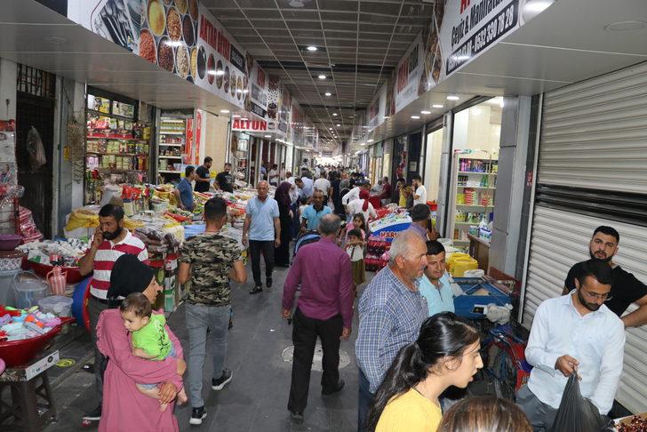 Batman'da çarşıda bayram hareketliliği G2