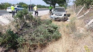 Malatya'da kontrolden çıkan otomobildeki 4 kişi yaralandı