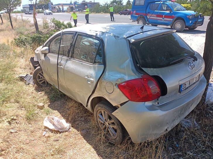 Malatya'da kontrolden çıkan otomobildeki 4 kişi yaralandı G2