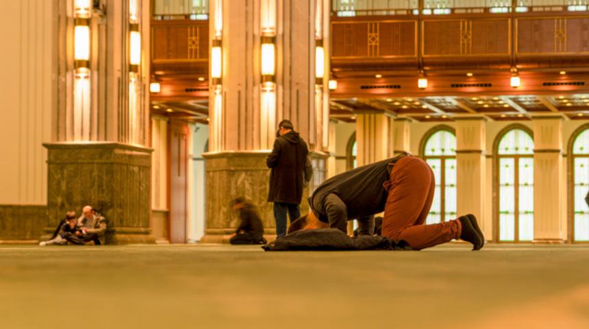 2022 Diyanet&rsquo;e g&ouml;re Adana bayram namazı saat ka&ccedil;ta kılınacak? İşte Adana Kurban Bayramı namazı saati