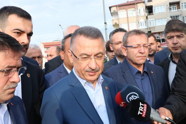 Cumhurbaşkanı Yardımcısı Fuat Oktay, bayram namazını Yozgat'ta kıldı G4