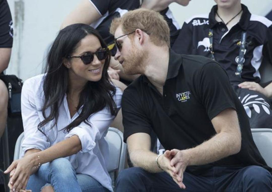 Diziyi izlerken bir anda ona aşık olmuş