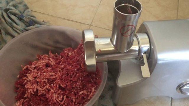 Kurban eti ne zaman kıyma çekilir? Kurbanlık etten kıyma çektirmek için etin kaç gün dinlenmesi gerekir?