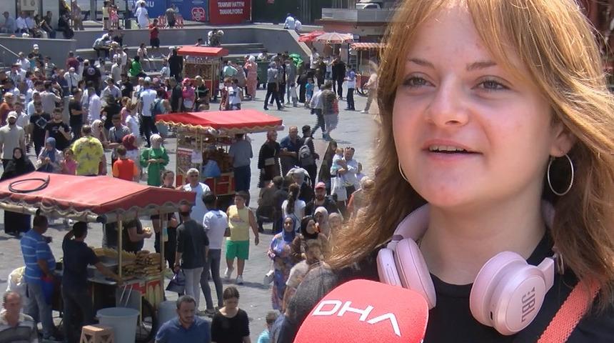 Eminönü'nde bayram yoğunluğu!