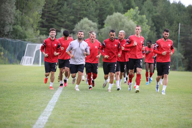Sivasspor, yeni sezon hazırlıklarını sürdürdü G2