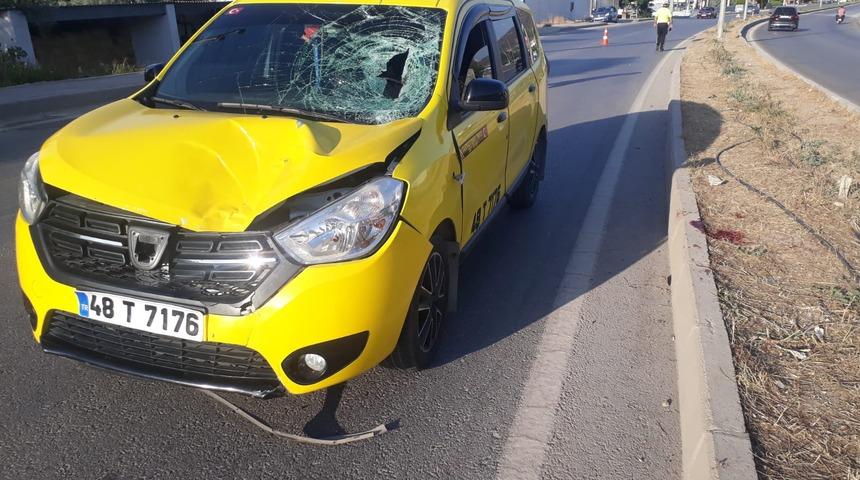 Bodrum'da ticari taksinin çarptığı çocuk ağır yaralandı