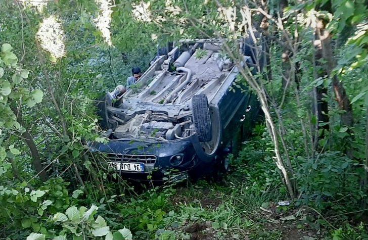 Trabzon'da otomobil uçuruma devrildi, bir kişi yaralandı G2