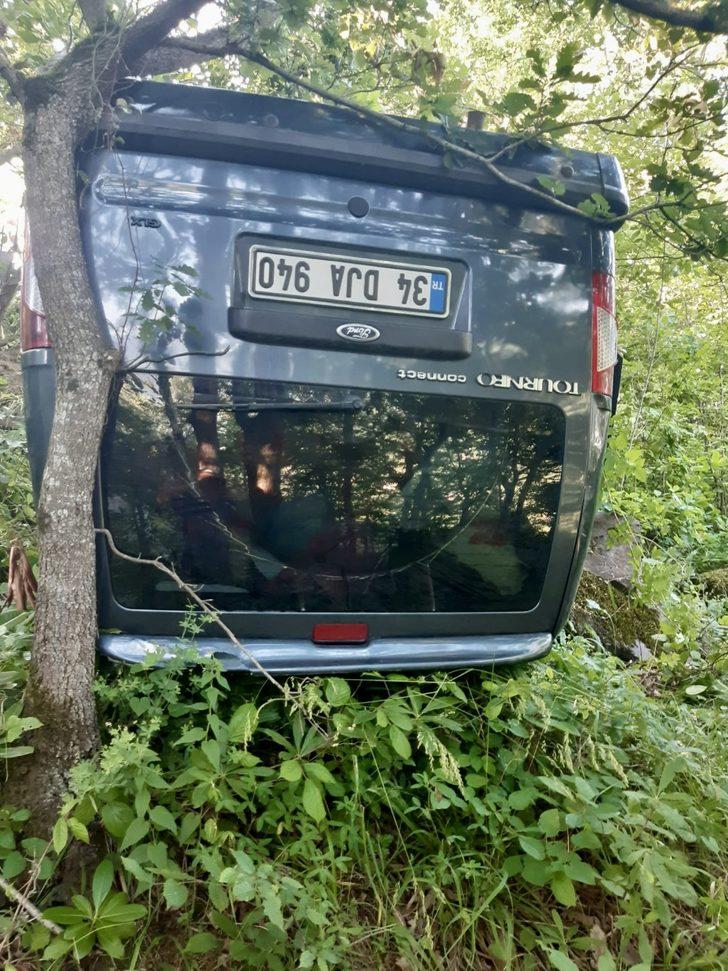 Trabzon'da otomobil uçuruma devrildi, bir kişi yaralandı G3