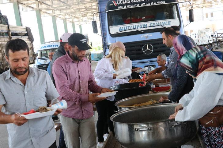 Uluslararası Demokratlar Birliği Yozgat'ta 500 kurban kesti G1