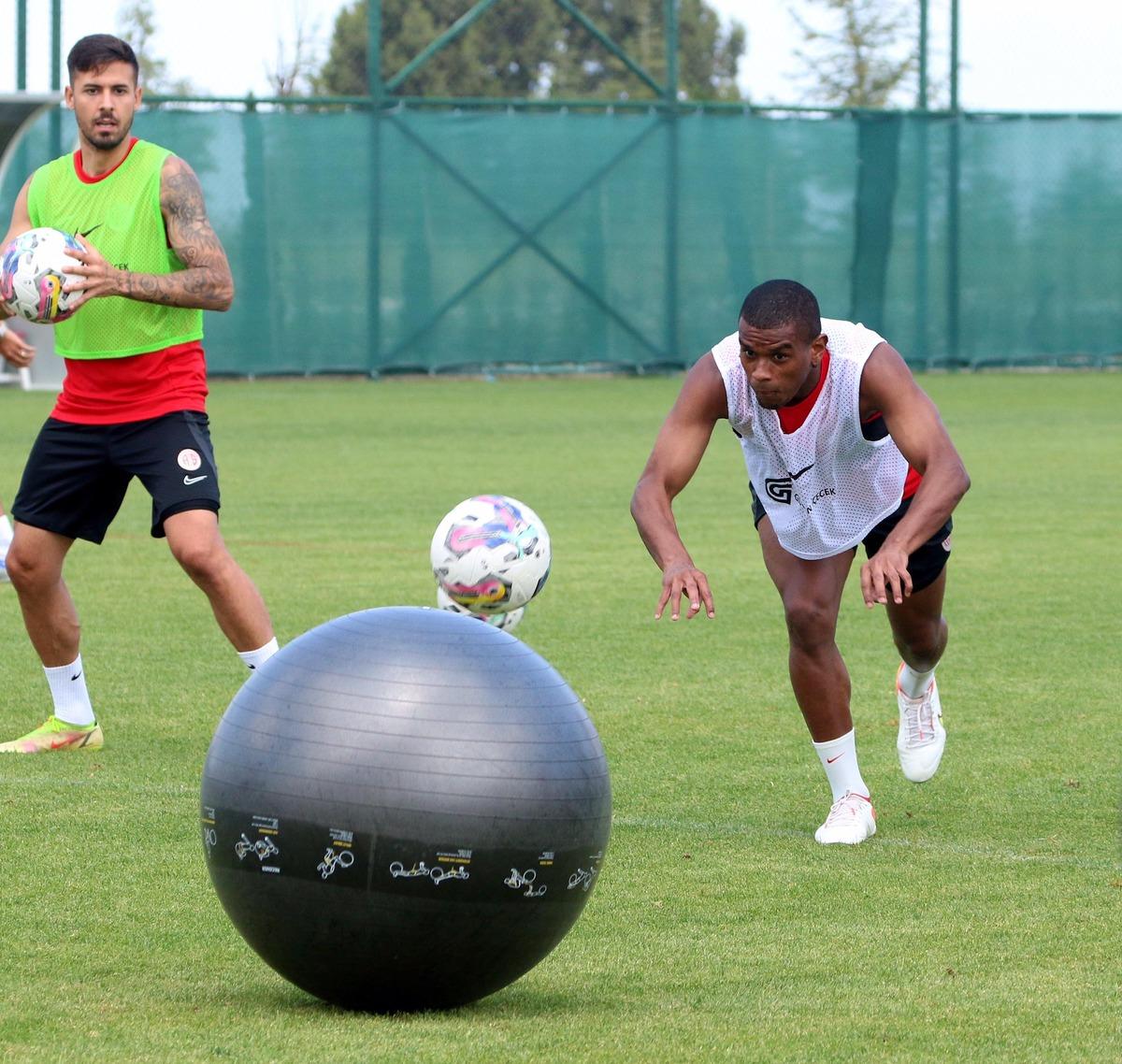 Antalyaspor'da yeni sezon hazırlıkları