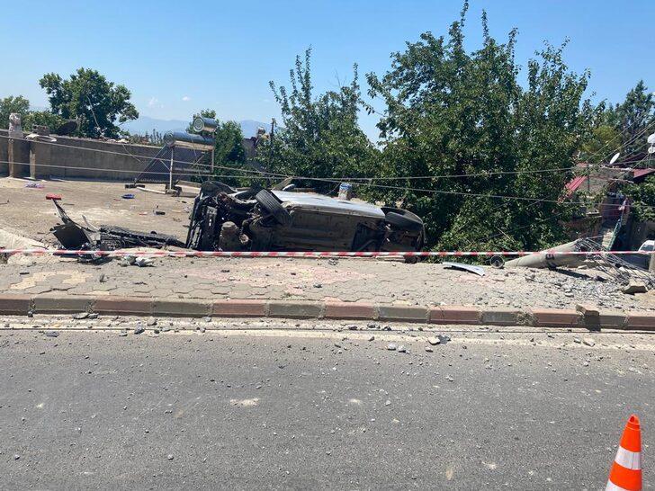 Kahramanmaraş'ta devrilen otomobildeki 2 kişi yaralandı G1