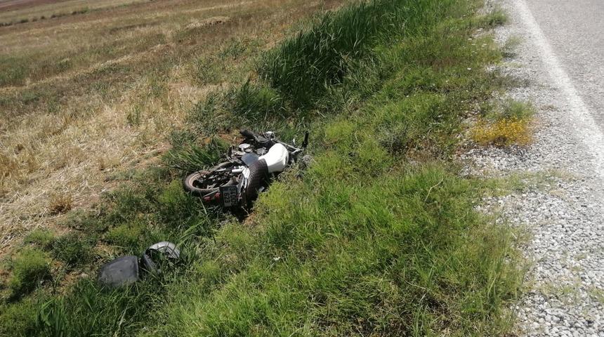 Çorum'da devrilen motosikletin sürücüsü hayatını kaybetti