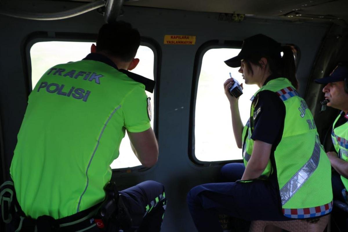 Erzurum'da helikopterle trafik denetimi