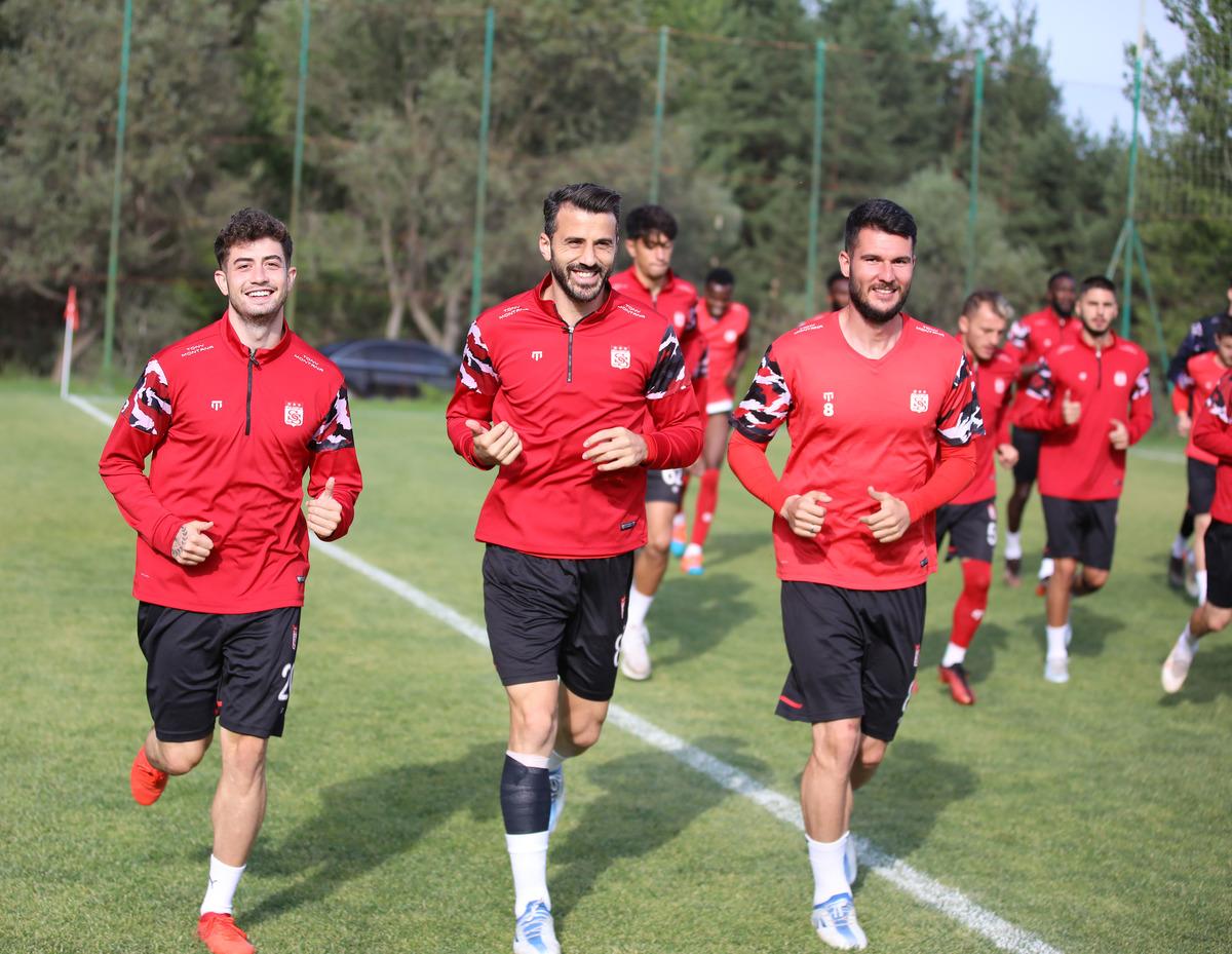 Sivasspor'un Gerede kampı s&uuml;r&uuml;yor