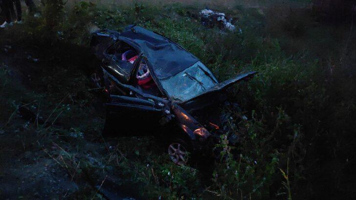 Sakarya'da takla atan otomobildeki anne öldü, ikiz bebekleri ve eşi yaralandı G2