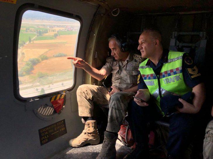 Erzincan'da jandarma ekipleri helikopterle bayram trafiğini denetledi G1