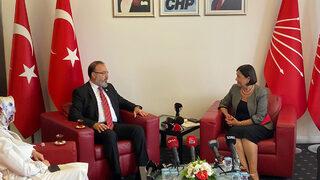 AK Parti, CHP'yi ziyaret etti! Görüşmeye bu tartışma damga vurdu