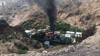 Artvin'de otelde çıkan yangına müdahale ediliyor