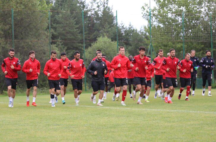 Sivasspor yeni sezon hazırlıklarını Gerede'de sürdürüyor G1