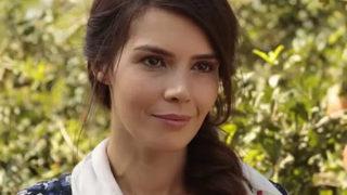 Estetikleriyle gündem olan Hatice Şendil'den tatil pozu! 