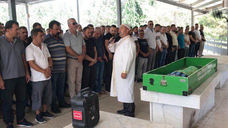 Kazada yaralanan 9 yaşındaki Adana Demirspor Futbol Okulu öğrencisi hastanede yaşamını yitirdi G4