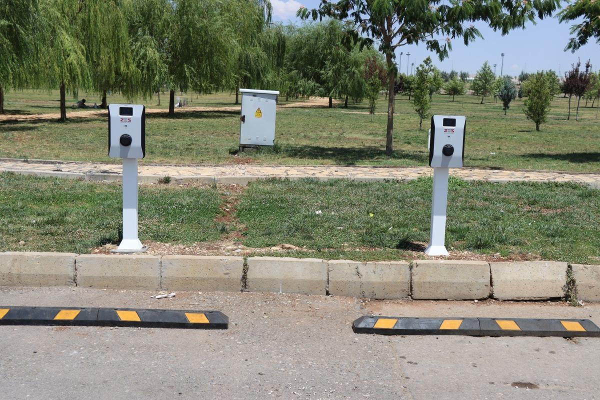 Şanlıurfa B&uuml;y&uuml;kşehir Belediyesi, 10 elektrikli şarj istasyonu kurdu