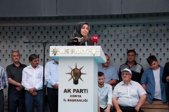 AK Parti'li Usta, Konya'da partisinin bayramlaşma programına katıldı:
