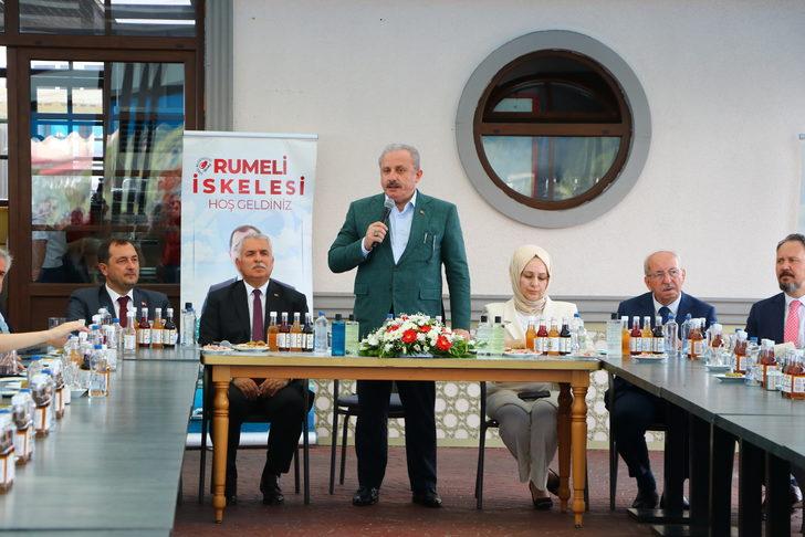 TBMM Başkanı Şentop, memleketi Tekirdağ'da bayramlaşma programına katıldı: G4