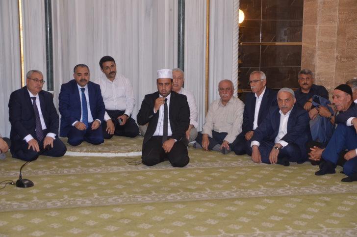 Muş'ta aralarında husumet bulunan aileler barıştırıldı G4