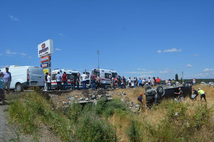 Balıkesir'deki trafik kazasında 5 kişi yaralandı G2