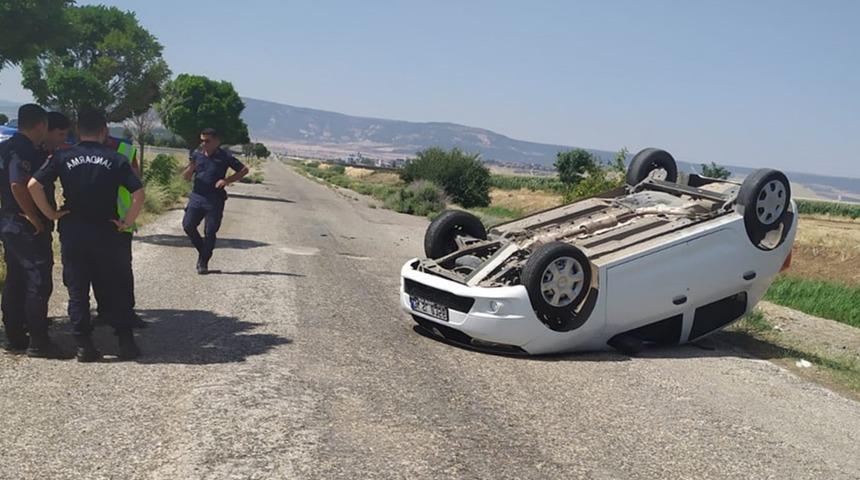 Kahramanmaraş'ta takla atan otomobildeki 5 kişi yaralandı
