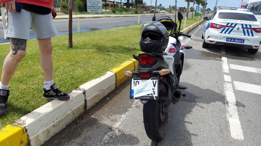 Edremit Körfezi'nde helikopter destekli trafik denetiminde 12 sürücüye ceza kesildi