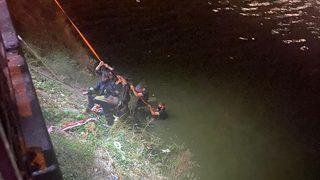 Hatay’da Asi Nehri'ne düşen kadını yoldan geçen iki kişi kurtardı