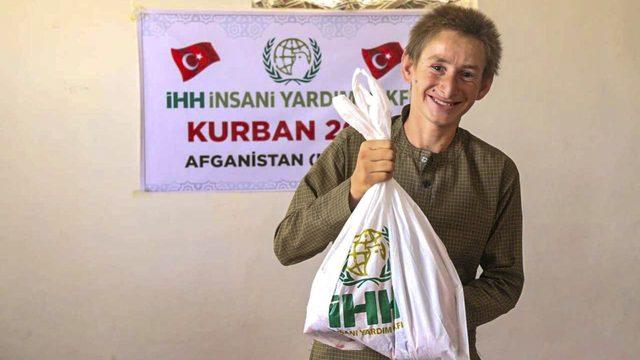 İHH 526 bin aileye kurban eti ulaştırdı
