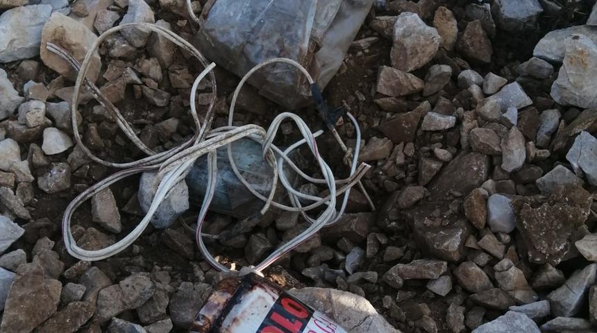 Tunceli'de teröristlerce araziye tuzaklanmış patlayıcı imha edildi