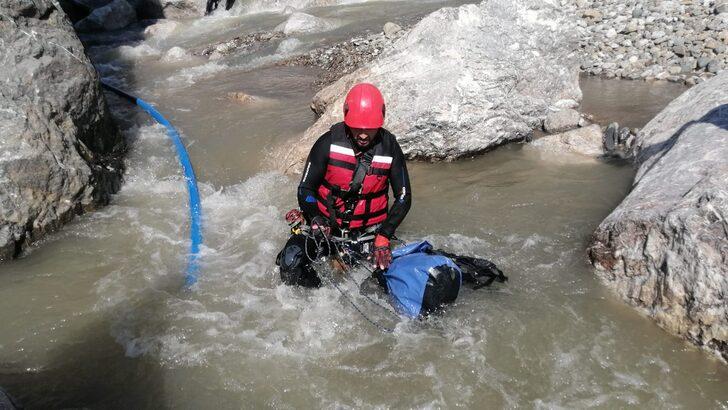 Kastamonu'da selde kaybolan gencin bulunması için çalışmalar sürüyor G1