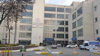 Hastanede dehşet! Doktorla tartıştı, ebe ve hemşireyi darp etti