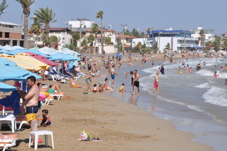 Mersin plajlarında bayram tatili yoğunluğu G2