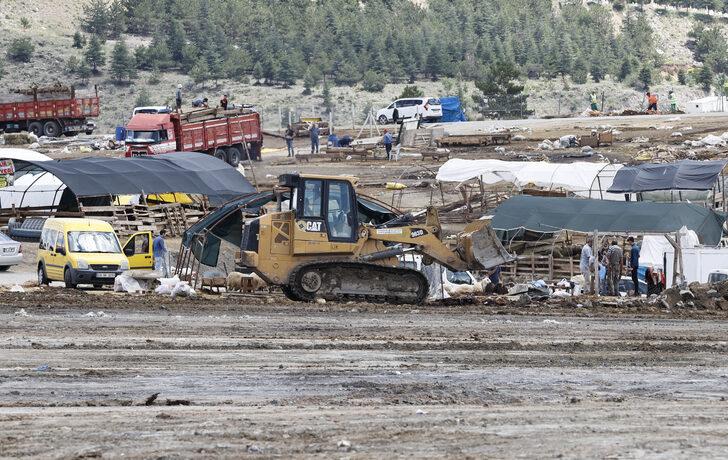 Ankara'da Kurban Bayramı'nın üçüncü gününde de kurbanlık alışveriş sürdü G4