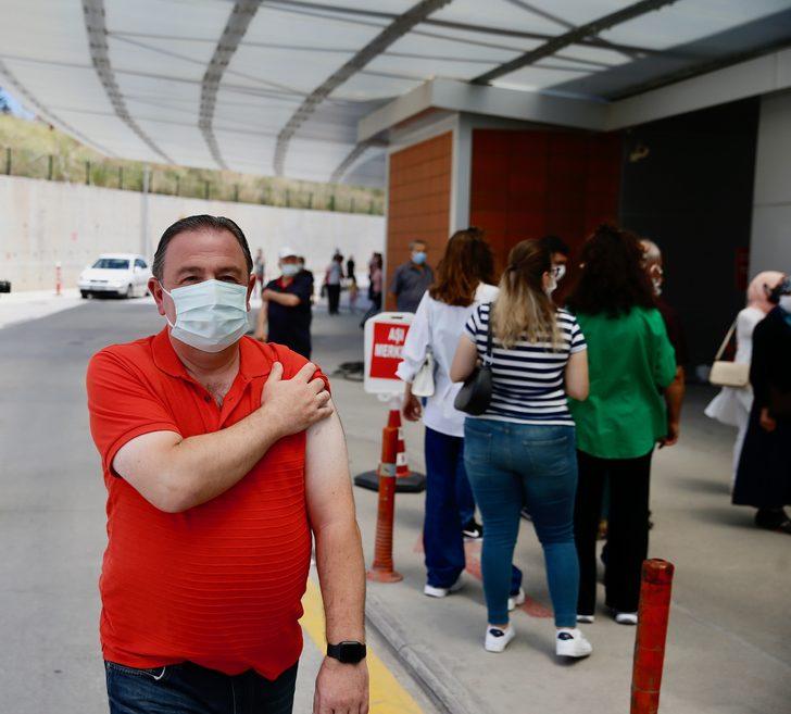 Eskişehir'de Kovid-19'a karşı yeni hatırlatma dozunun uygulanmasına başlandı G1