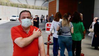 Eskişehir'de Kovid-19'a karşı yeni hatırlatma dozunun uygulanmasına başlandı