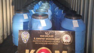 Van'da 5 ton 420 litre sahte içki ele geçirildi