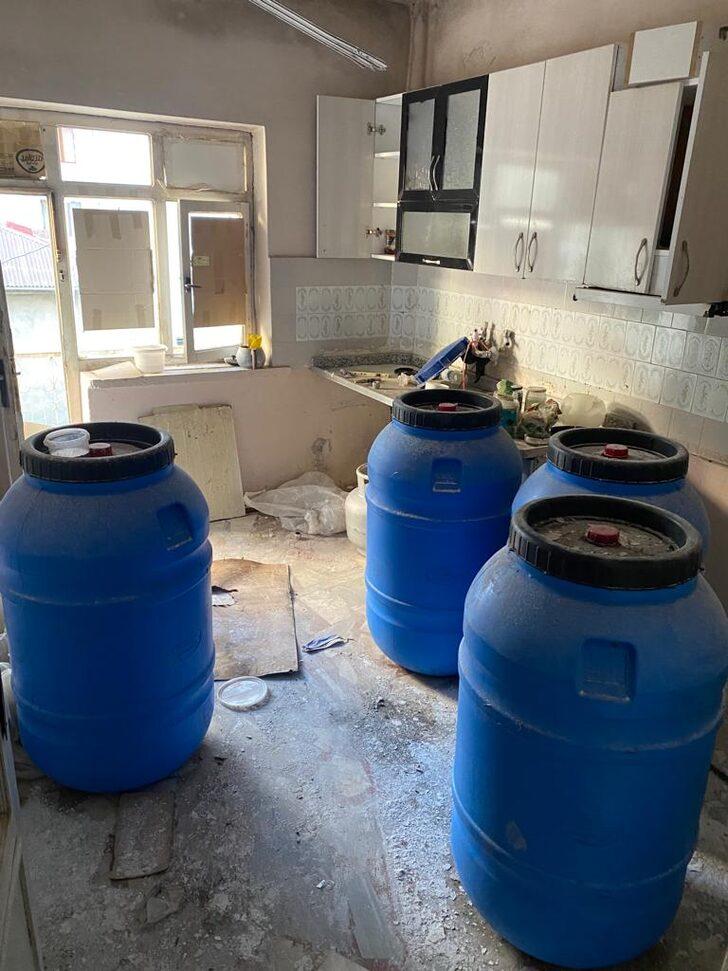 Van'da 5 ton 420 litre sahte içki ele geçirildi G2