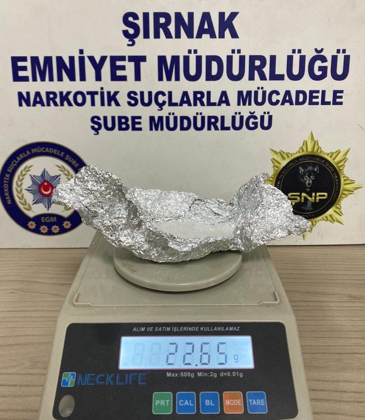 Şırnak'ta uyuşturucu ve kaçakçılık operasyonlarında 19 şüpheliden biri tutuklandı G3