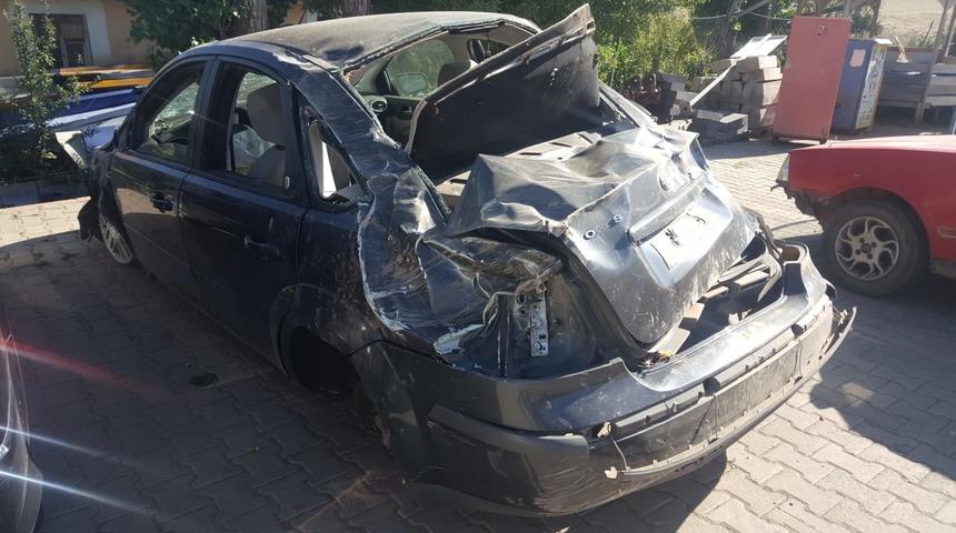 Bingöl'de ineğe çarpan otomobildeki 7 kişi yaralandı