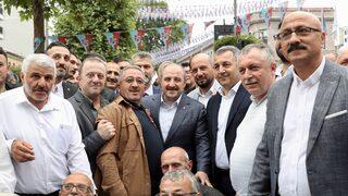 Sanayi ve Teknoloji Bakanı Varank, Trabzon'da bayramlaşma programına katıldı: