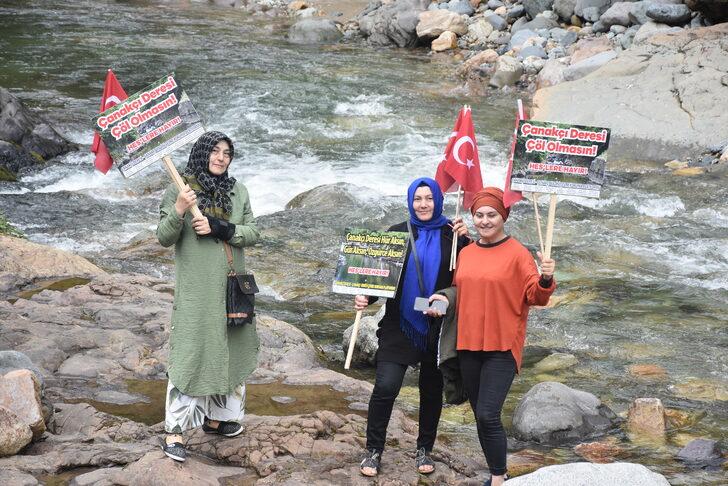 Giresun'un Çanakçı ilçesinde yapılması planlanan HES'e karşı yürüdüler G1