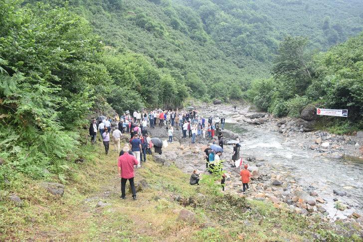 Giresun'un Çanakçı ilçesinde yapılması planlanan HES'e karşı yürüdüler G4