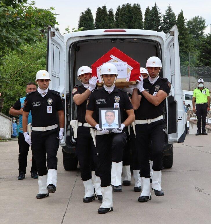 Giresun'da kalp krizi sonucu hayatını kaybeden polis için tören G3