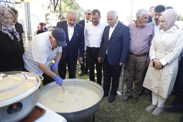 TBMM Başkanı Şentop, Tekirdağ'da bayramlaşma programları ile Keşkek Şenliği'ne katıldı: G4